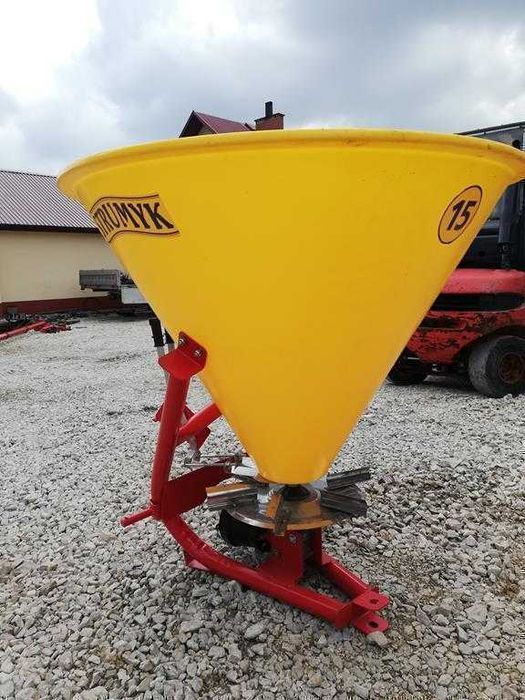 PROMOCJA-Rozsiewacz nawozu STRUMYK lej lejek kwasówka-DOSTARCZAM