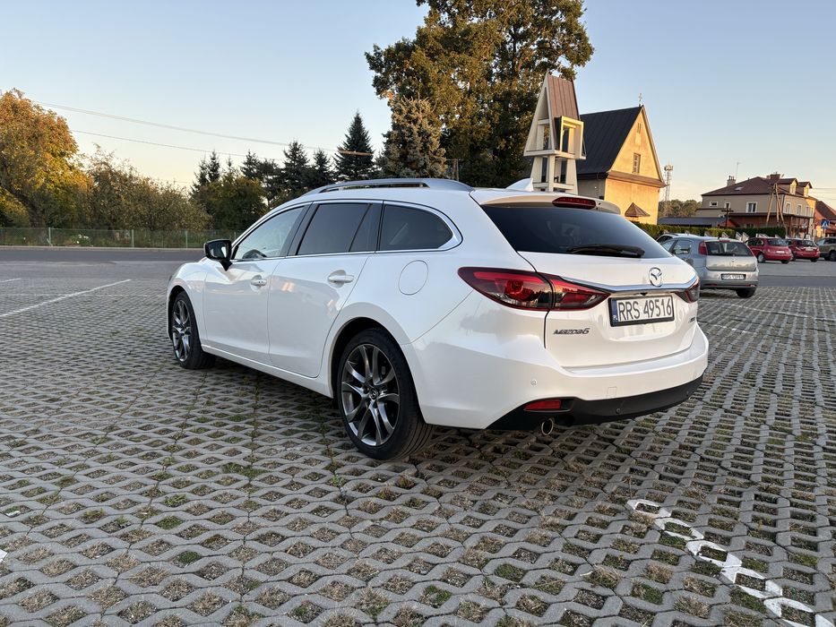Mazda 6  2.2 Skyactiv-D revolution top