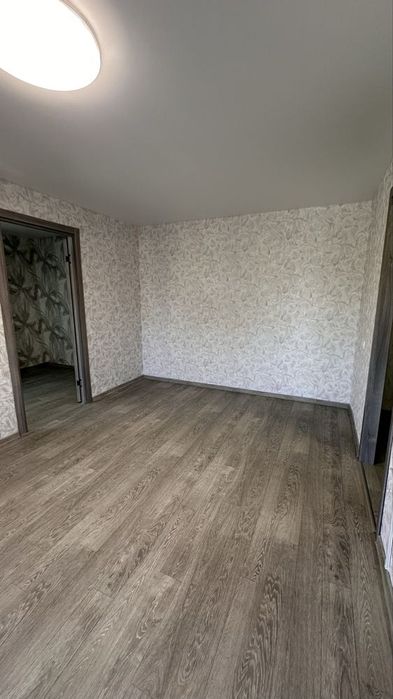 Продам 2-кімнатну квартиру, Пушкіна пр-т