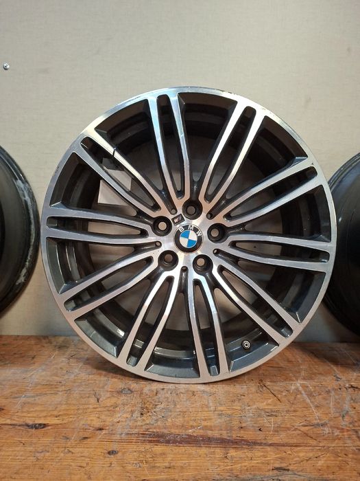 Conjunto de jantes BMW 5 Touring (G31)