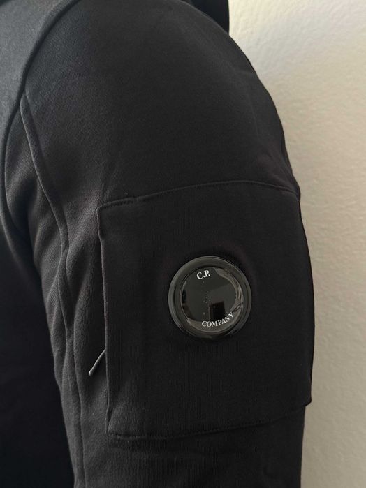 Зіп-Худі C.P. Company з лінзаою на рукаві(M, L, XL). Зіпка Сіпі.