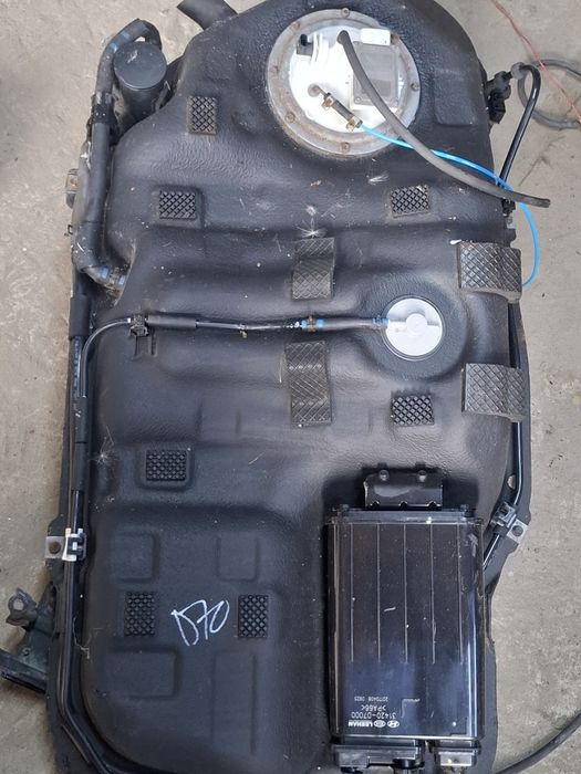 Бак палива вугільний фільтр hyundai tucson iii gdi 31100-d7000