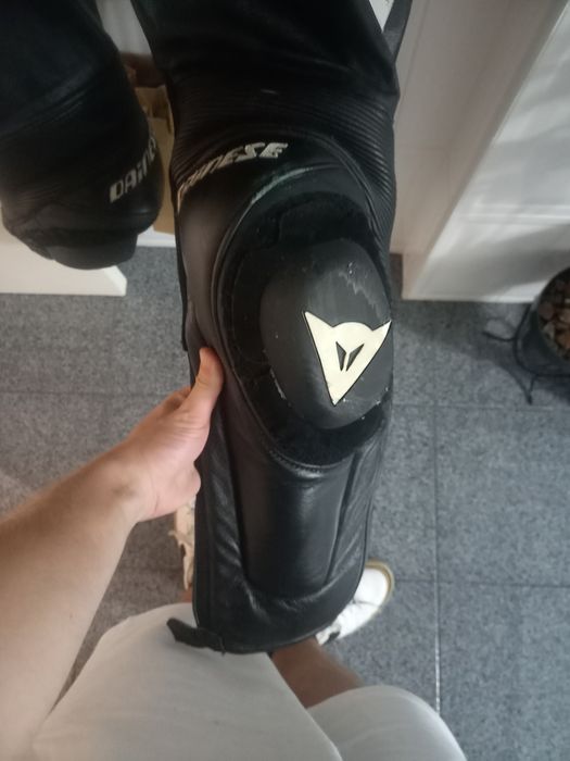 Fato de moto completo em pele Dainese