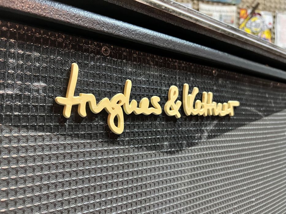 Coluna Hughes&Kettner Attax 412 400watts + case de transporte