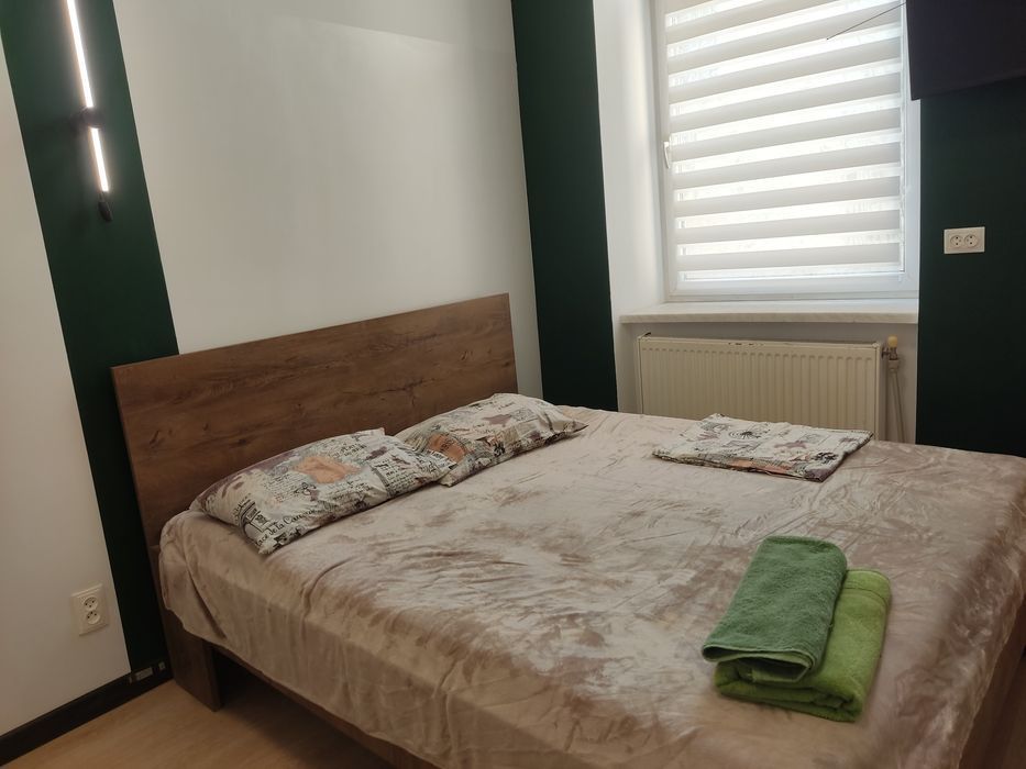 Подобово центр ,з/д церква Анни