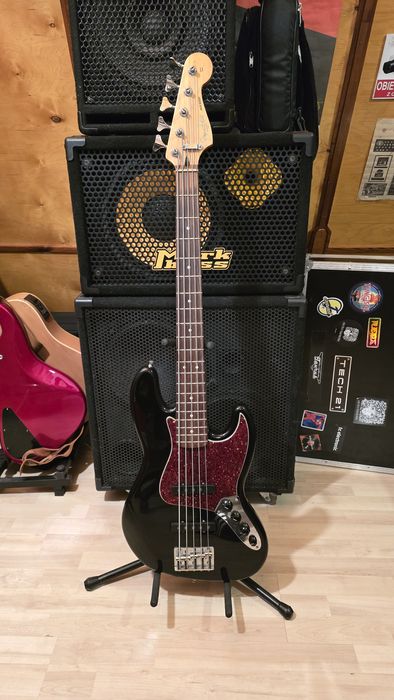 Fender Jazz Bass Deluxe Mexico 2011 V active 5str
