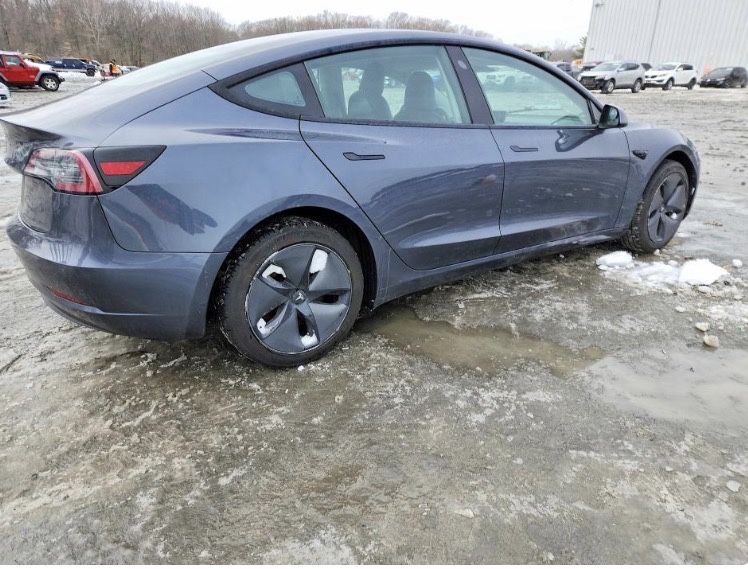Оренда з можливістю викупу Tesla model 3 2021 рік
