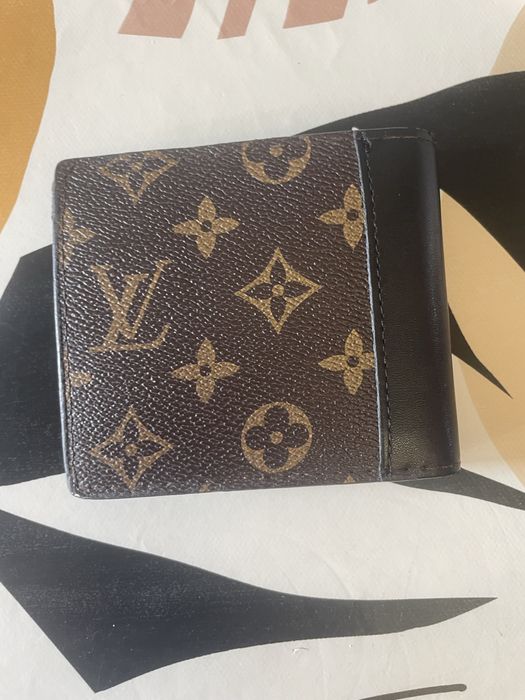 Carteira nova de homem