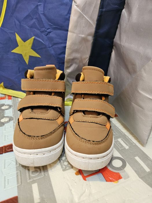 Взуття на хлопчика 22 розмір