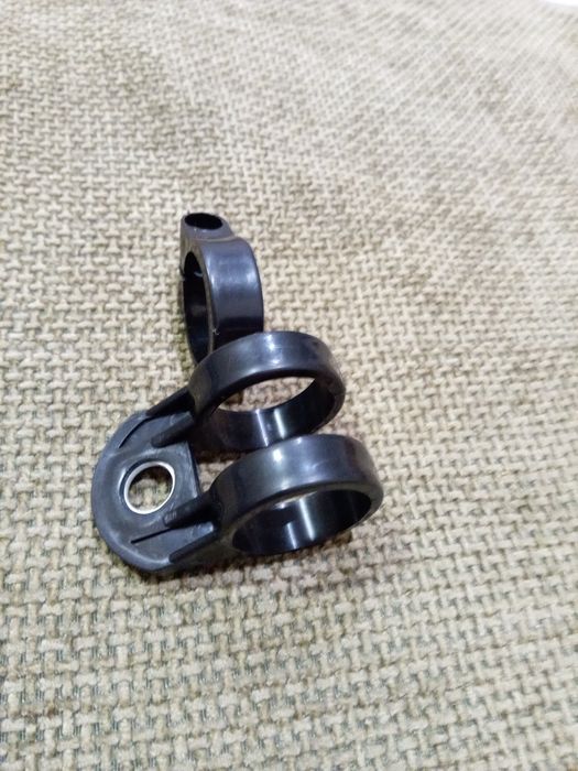 Acessorio prender o cinto da roçadeira