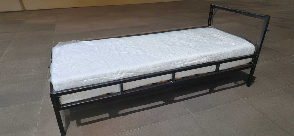 Łóżko 80x200 Stalowe z grubych profili + materac KOKOS - 3 sztuki