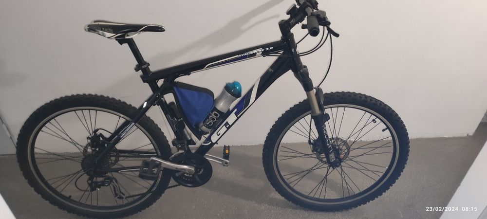 GT Avalanche 3.0 Bicycle
Size (L). 26-inch wheel with 4...4 spokes, q64365269570306123