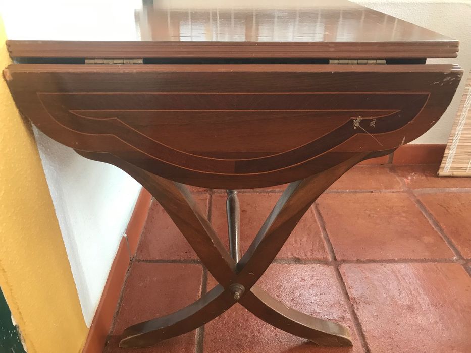 Móvel TV + Senhorinha Olaio + mesa de centro ou cabeceira