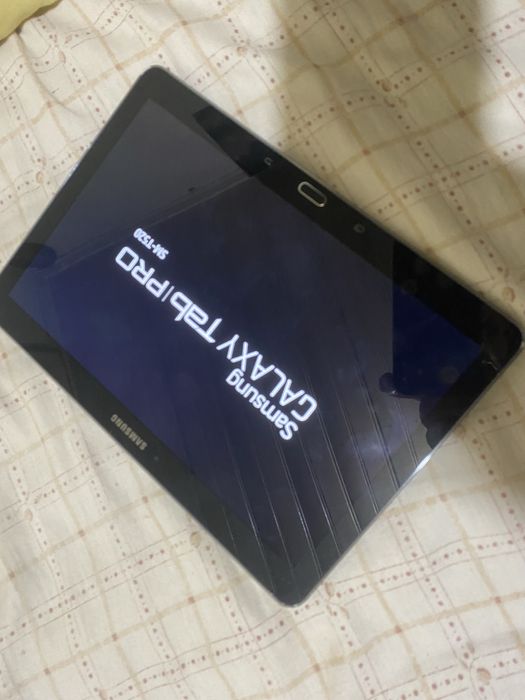 Samsung  galaxy  tab  Pro    SM-T520