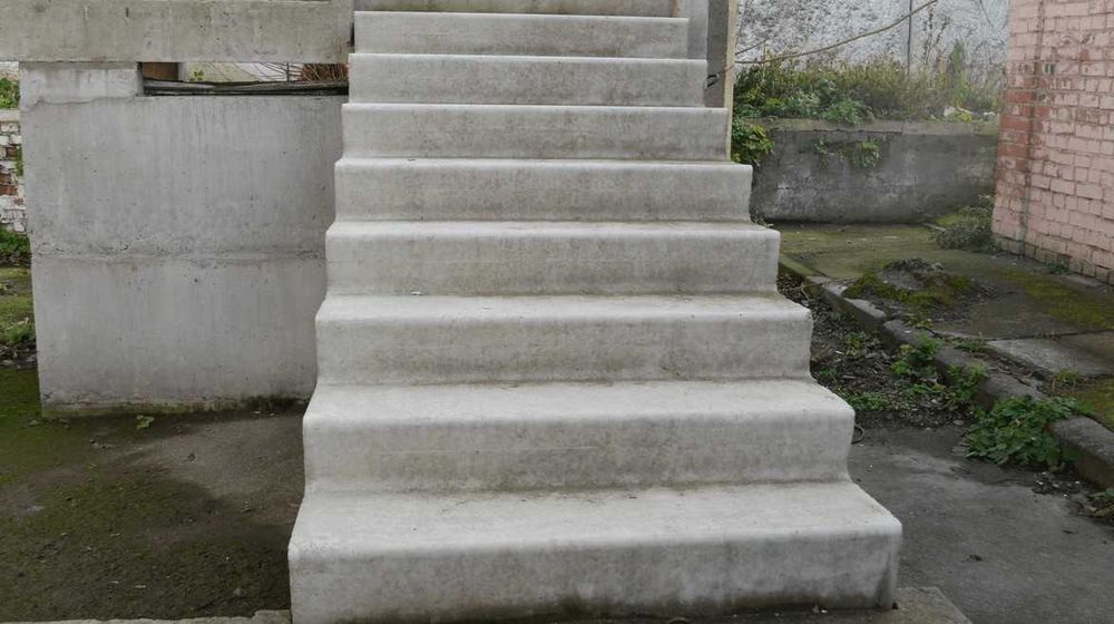 Садові стовпчики (Топорівці)