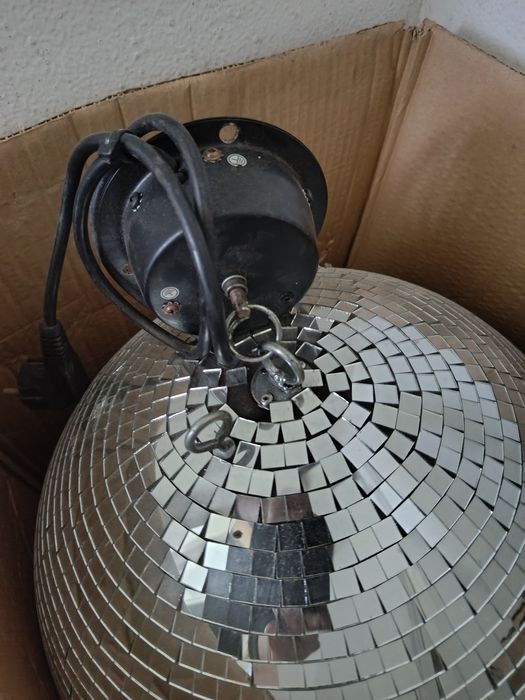 Bola de espelhos 40cm com motor