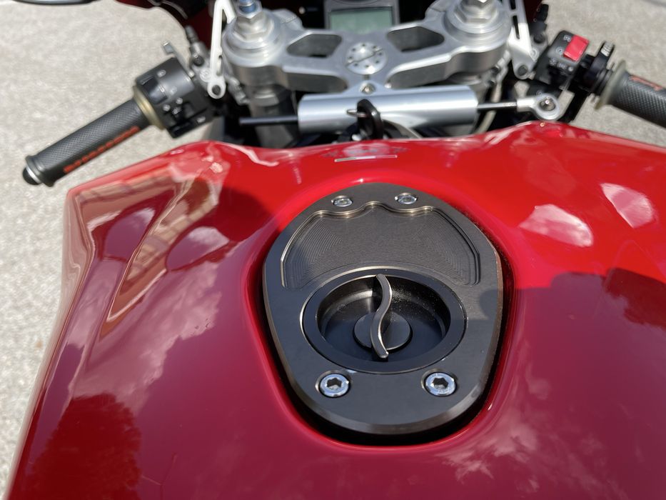 Ducati 999