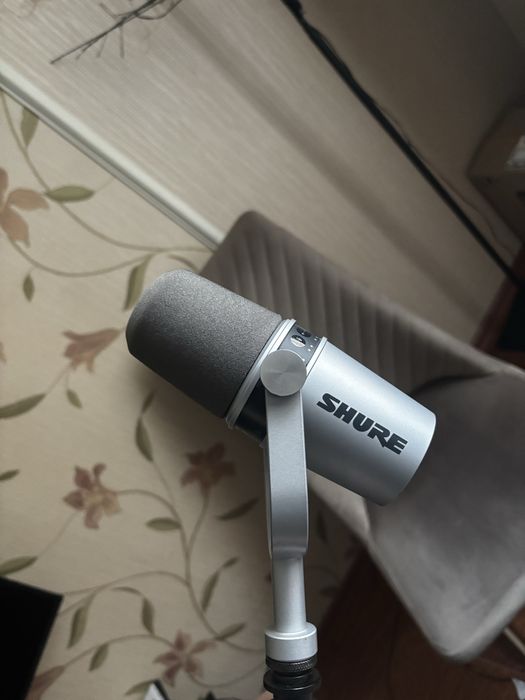 shure mv7 - купити аудіотехніку - Ціна на OLX.ua
