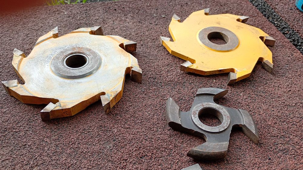 Frezy do frezarki dolnowrzecionowej