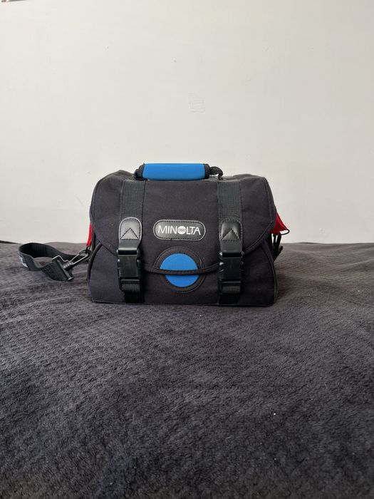 Aparat Canon EOS 60D z obiektywami oraz innymi dodatkami