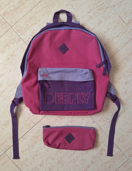 Mochila + Estojo DEEPLY Nova = 5€