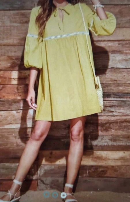 Vestido curto Amarelo