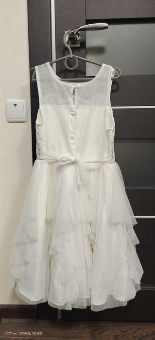 Святкова сукня 8-9 років