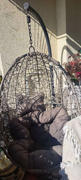 Fotel  wiszacy kokon