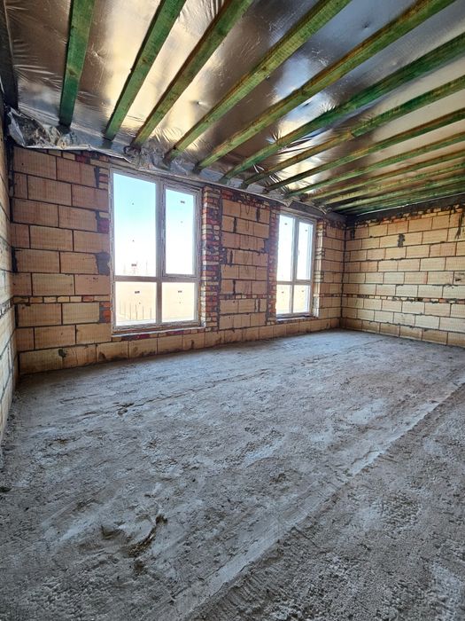 Прожаж будинку р-н Молокозаводу на ділянці 5 соток