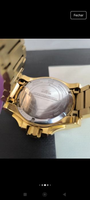 Relógio dourado INVICTA