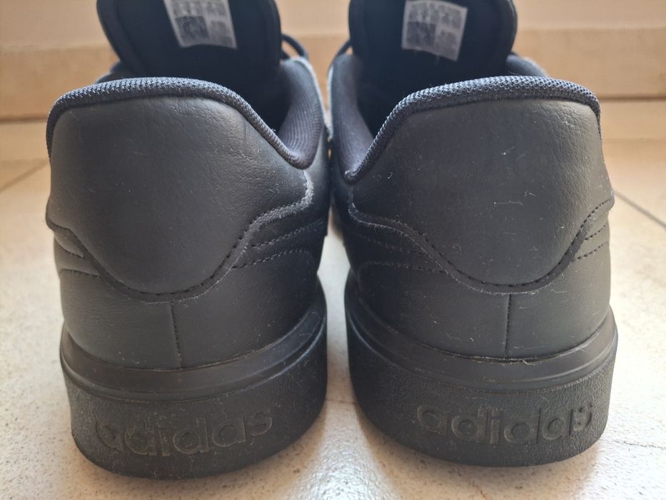 Sneakersy Adidas Courtblock 43 27,,5 cm stan bdb okazja