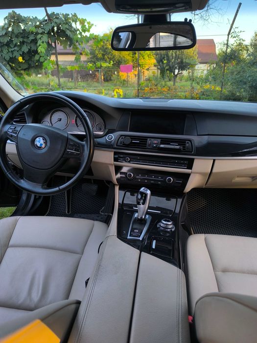 Продаж автомобіля BMW F10
