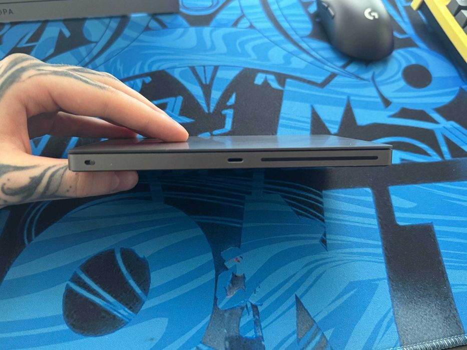 Apple Magic Trackpad 2 A1535 — тёмный Space Gray, оригинал