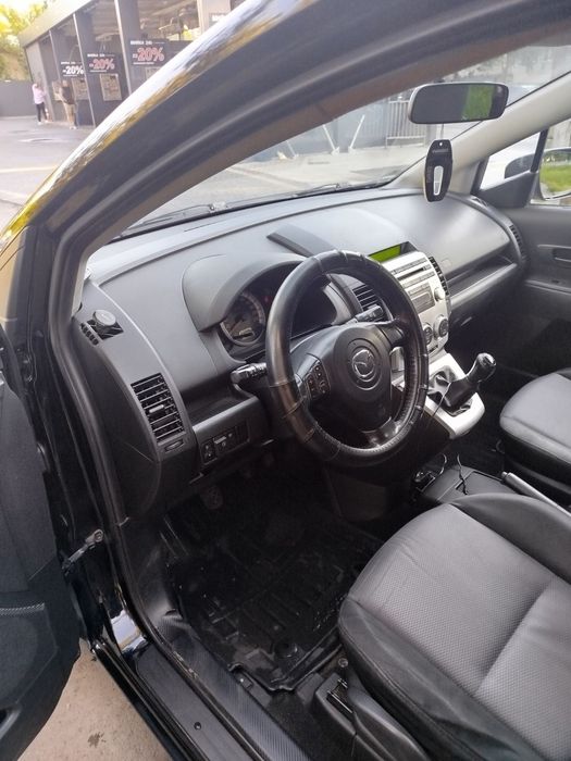 Продам автомобіль Mazda 5