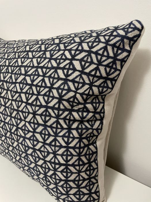 Capas de almofadas decorativas com enchimento