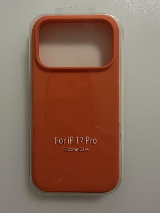 Продам чохол + скло для iPhone 17 Pro