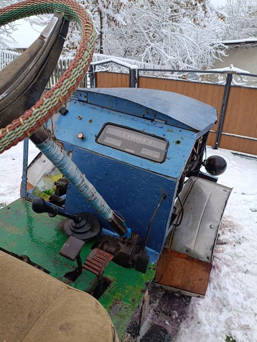 Саморобний трактор