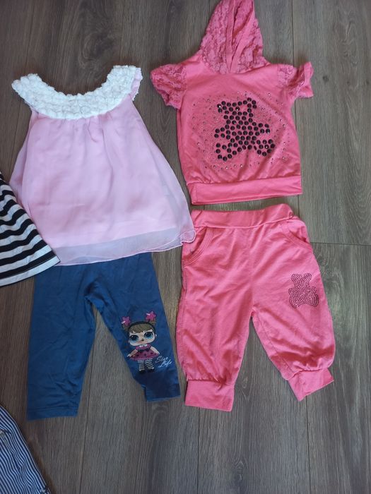 Набір на 2-3 роки дівчинка,костюм,плаття,футболка