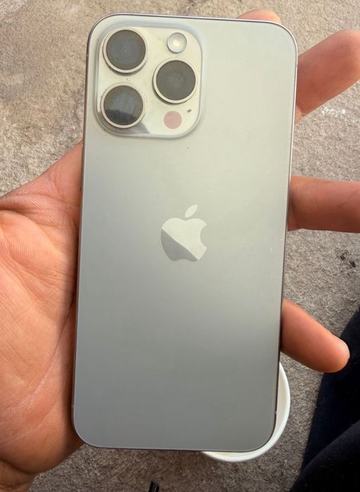 Vendo iphone 15 pro max