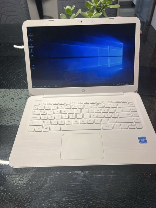 Pc portatil em otimo estado