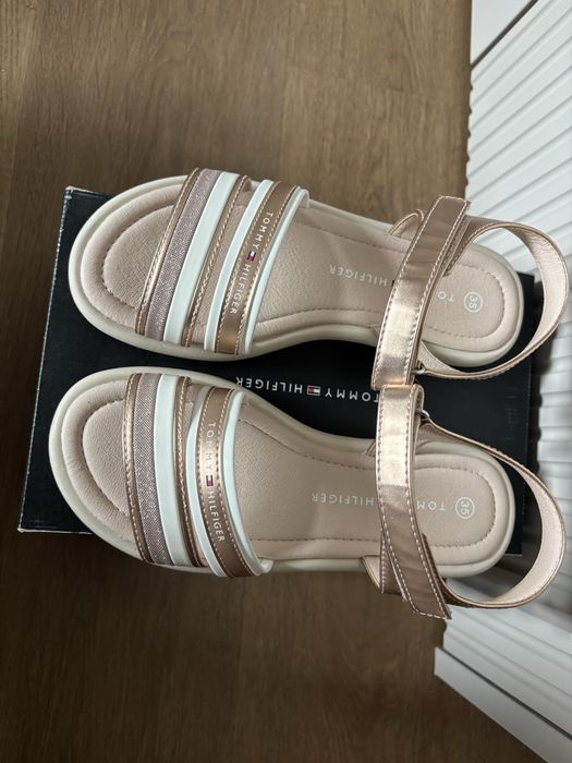 Sandały Tommy Hilfiger r. 35 – jak nowe!