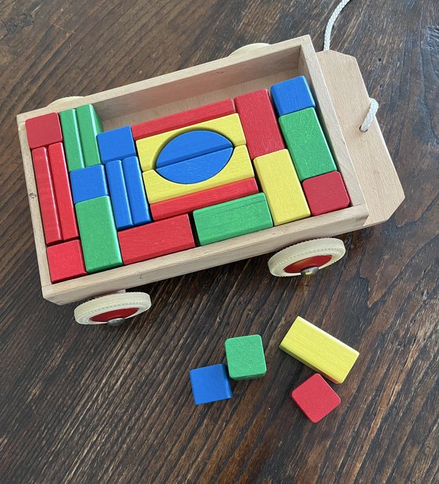 Brinquedo de madeira