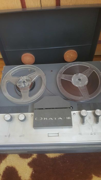 magnetofon szpulowy stary "COHATA III"