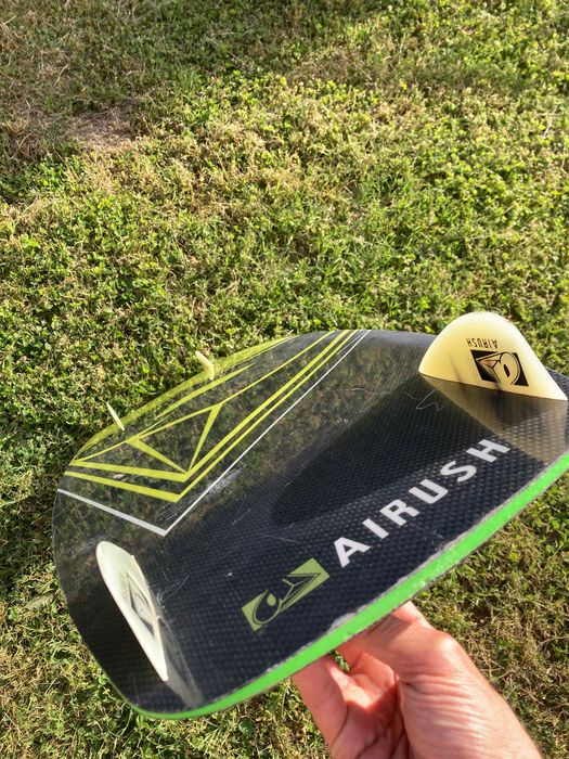 Airush ProToy 135 Carbon Prancha Kitesurf