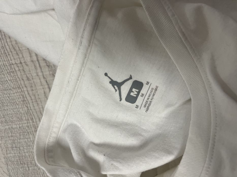 Футболка air Jordan