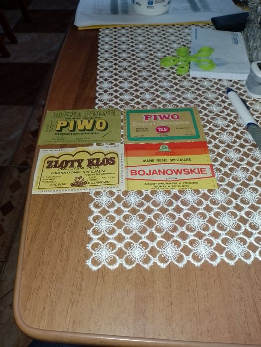 Naklejki po piwie .PRL