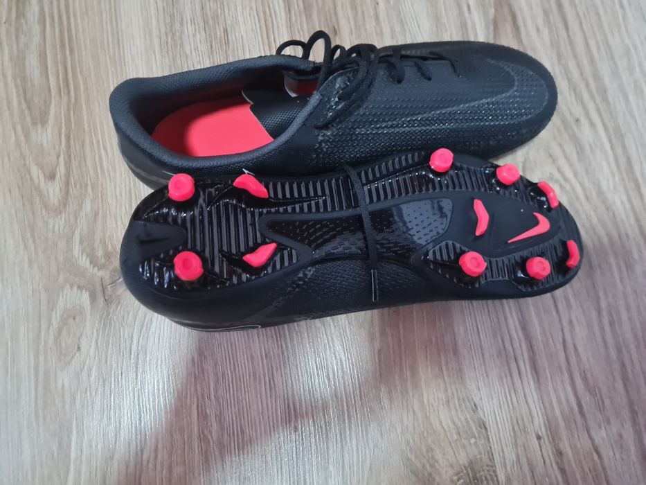 Nike phantom GT 45