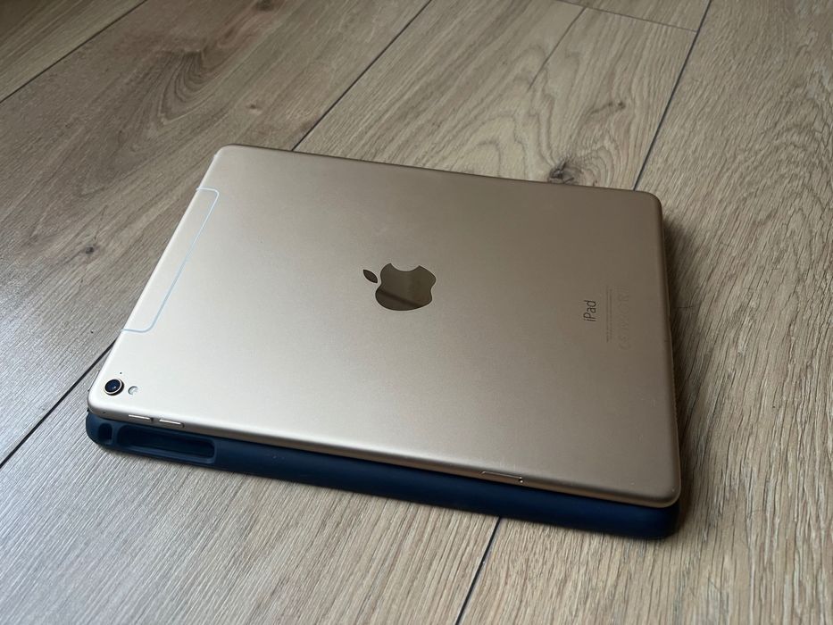 Idealny iPad Pro 9,7 128 GB GOLD Cellular w PERFEKCYJNYM stanie!