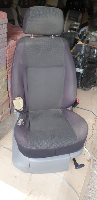 Сидушки передние на VW Caddy