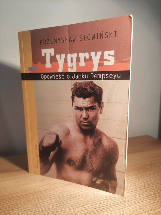 Tygrys - Przemysław Słowiński